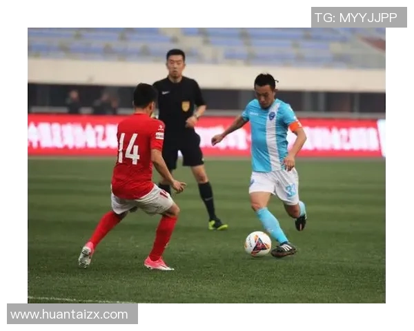 保定容大迎战深圳队全力争胜展现球队实力与斗志